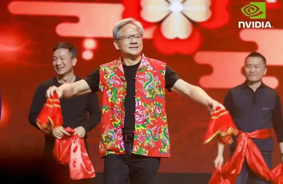 Blackwell 量产，AI 芯片「美国造」真能行？