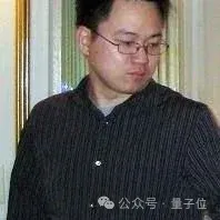 库克提拔复旦校友掌舵苹果基础模型！庞若鸣走后涨薪止血，谷歌旧部占据半壁江山
