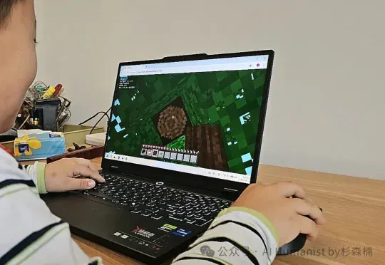 小孩 AI 营销抽象登场，优绩主义终于找到了最适合它的土壤