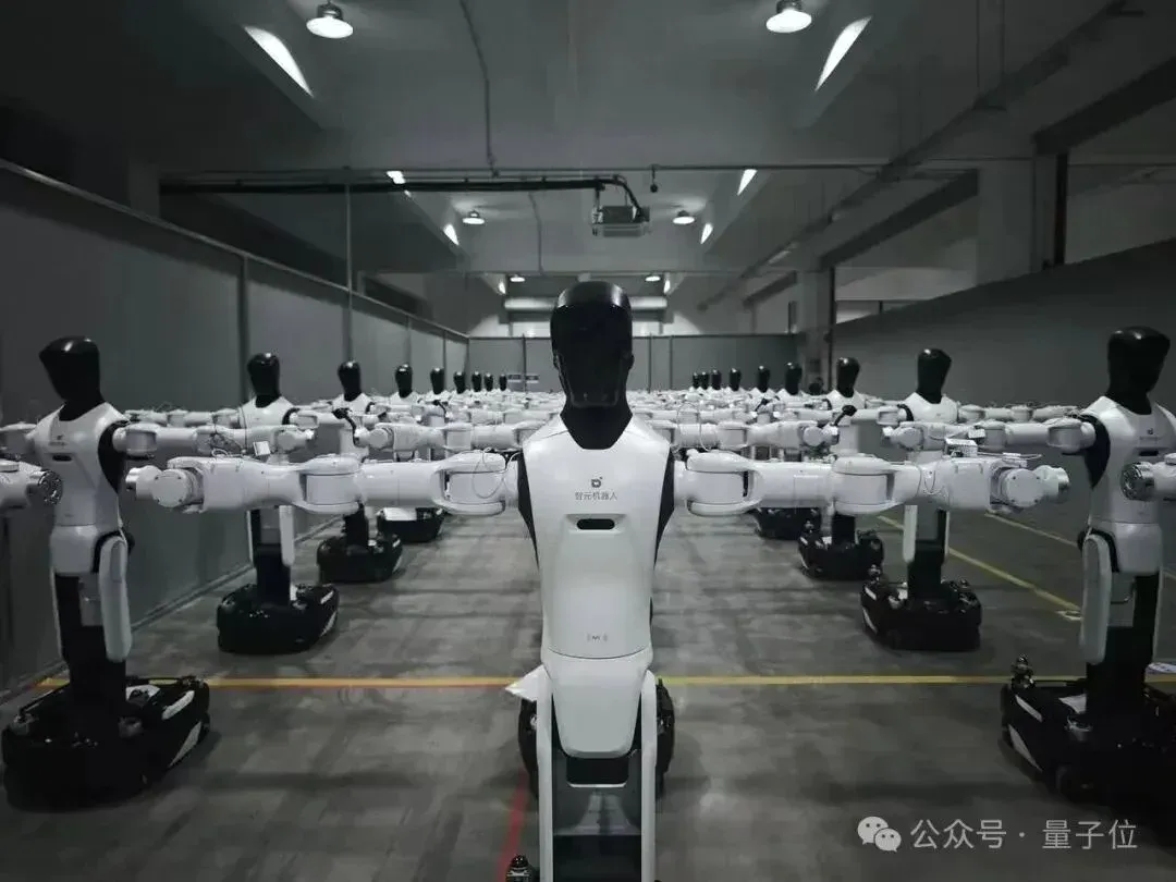 稚晖君5000台机器人量产下线！创业仅3年，订单数亿元