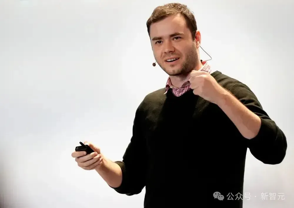 程序员不再写代码，而是靠「感觉」！年度热词Vibe Coding背后的编程革命