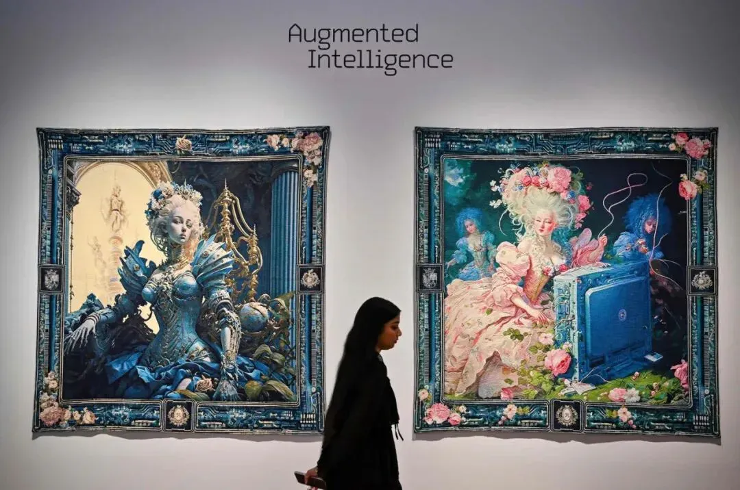 AI 画作卖出 100 多万，这个世界没有疯