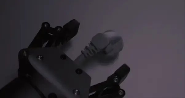 4.98万就能买机器人通用基座？！一机三态，多场景验证，标配VLA大脑