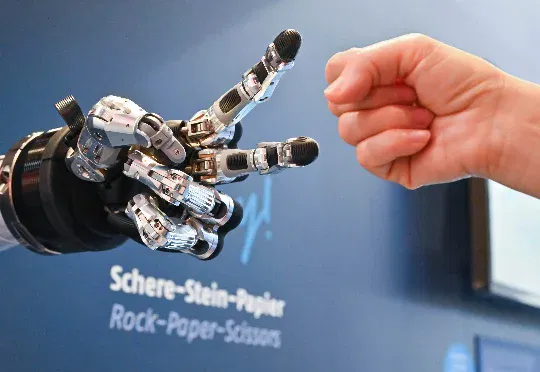 我的 AI 2026 万字预判：AI「肾虚症」、AGI 被喊爆、开源被玩坏、国产复刻在狂飙、岗位在消失