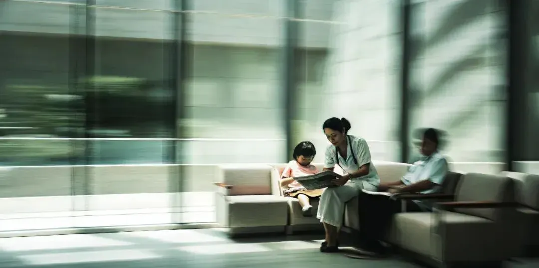 拜托了，AI！帮忙解决「看病难、看病贵」吧｜对谈王国鑫：京东健康探索研究院首席科学家