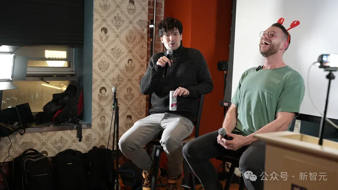 OpenClaw全球首聚，千人挤爆旧金山！龙虾头机器人现场乱逛太炸裂