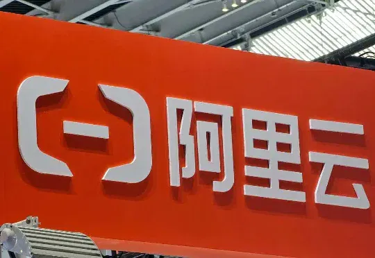 中国AI云市场阿里云占比38.1%稳居第一！