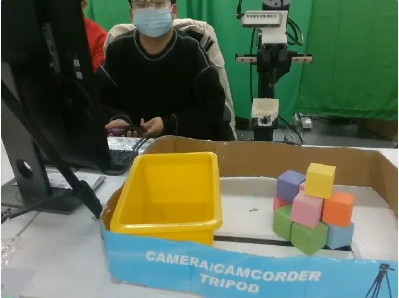 具身开源模型新王！千寻Spirit v1.5模型登顶 RoboChallenge，终结 Pi0.5领跑时代