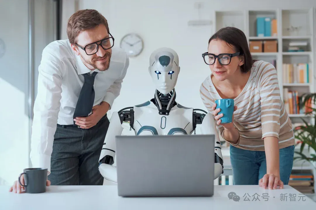首个AI同事正式「入编」！CES 2026超级组织引爆