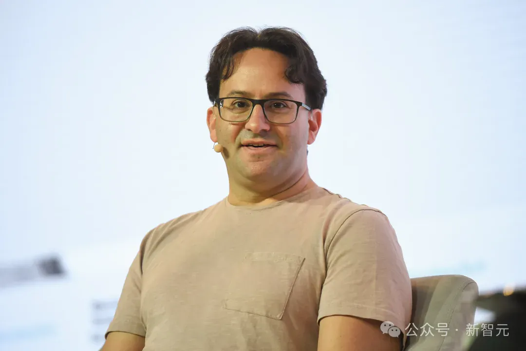 终结OpenAI垄断的11人