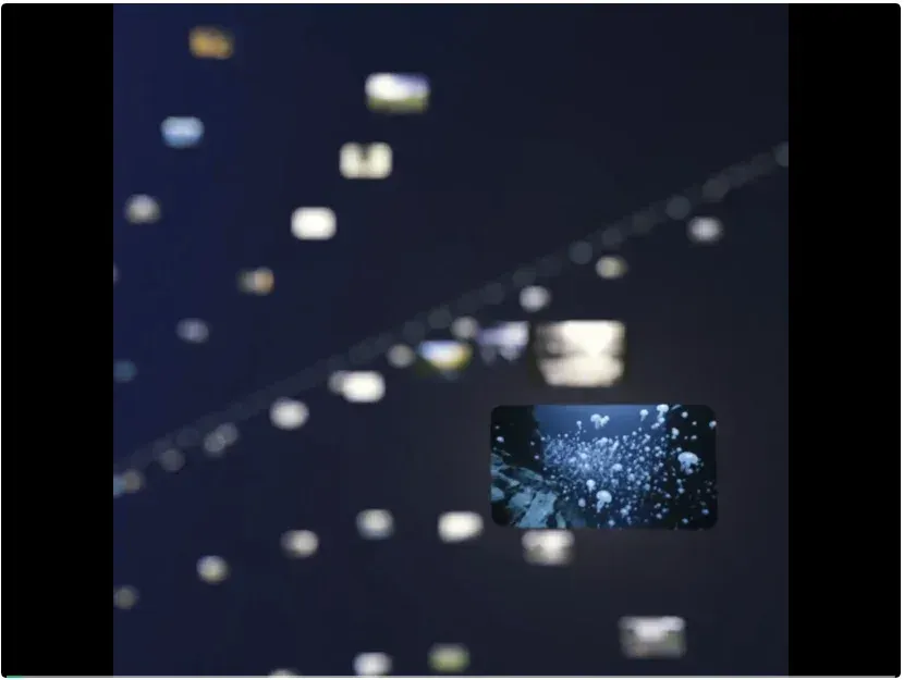 AI视频公司PixVerse发布PixVerse R1。一个全新的世界模型，终于让AI视频进入了“无限流”时代。