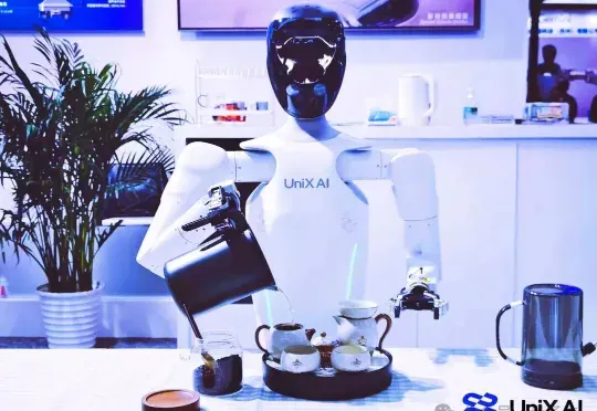 优理奇机器人完成两轮合计3亿元天使++++轮及天使+++++轮融资，“算法-硬件-场景”三位一体加速具身智能应用落地