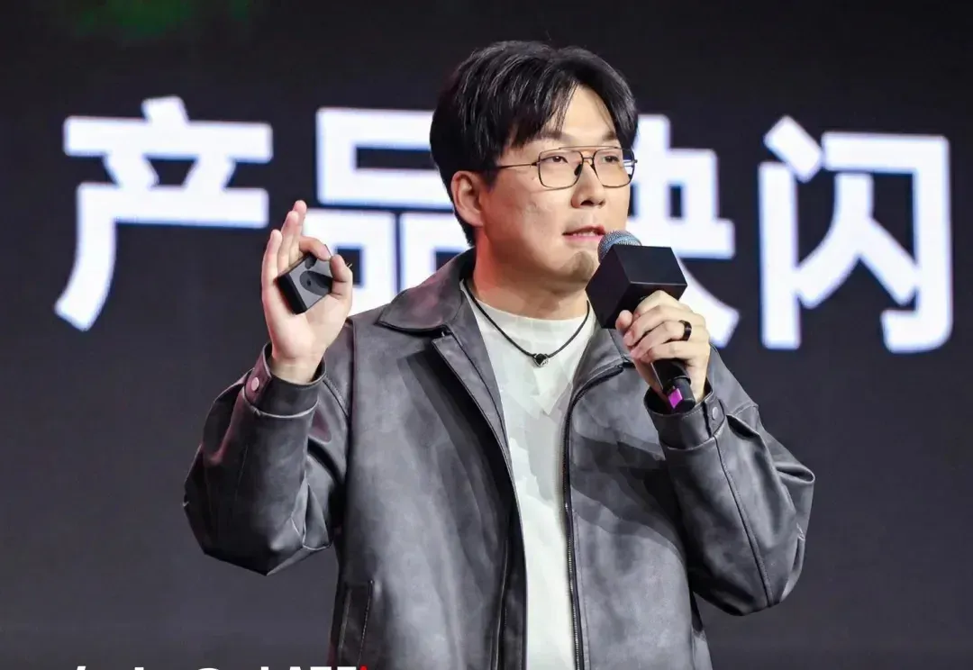 “通用产品是空中楼阁”，潘宇扬聊 AI 硬件丨100 个 AI 创业者