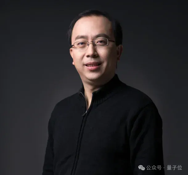 1年融资17亿的具身智能明星，首秀绣了个logo