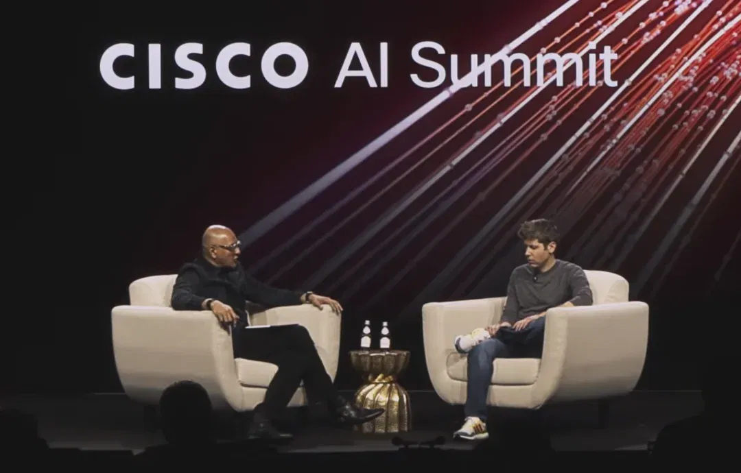 Sam Altman：Codex两小时改变我的习惯，AI的上限是