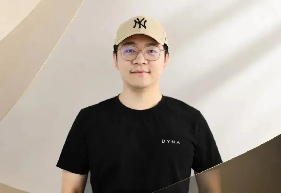 Z Potentials｜对话Dyna Robotics联创York Yang：把机器人想象成大模型的下一站，是对具身智能最大的误解