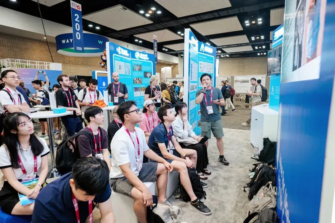 顶会直聘！大厂ICCV现场玩出新模式，还是鹅会玩