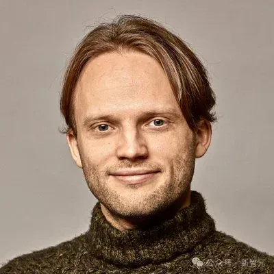 谷歌强势逆袭，OpenAI崩盘在即？全面梳理2025年AI最大变局