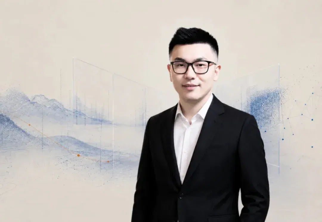 对话斯坦福吴英成：下一代AI，要“蒸馏地球”