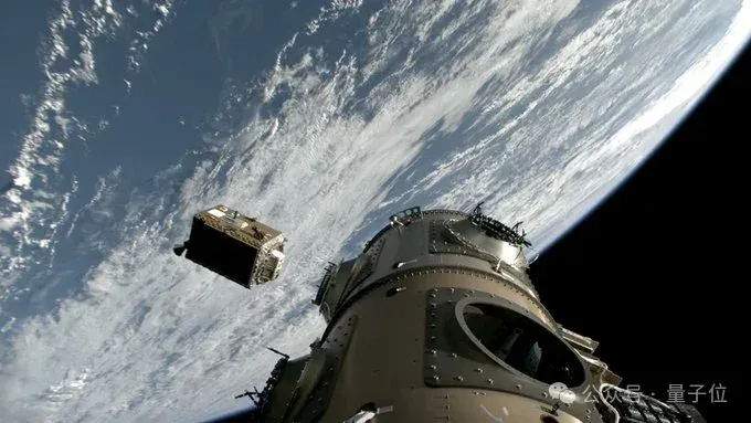 英伟达GPU被SpaceX送上太空！在天上训练卡帕西的NanoGPT