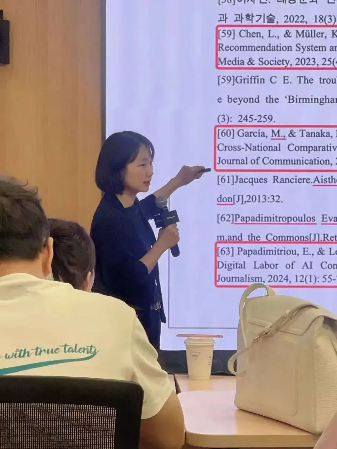 揭秘 Claude Code 榜一大哥:一个 AI 创业者如何把工具用到极致|对话刘小排